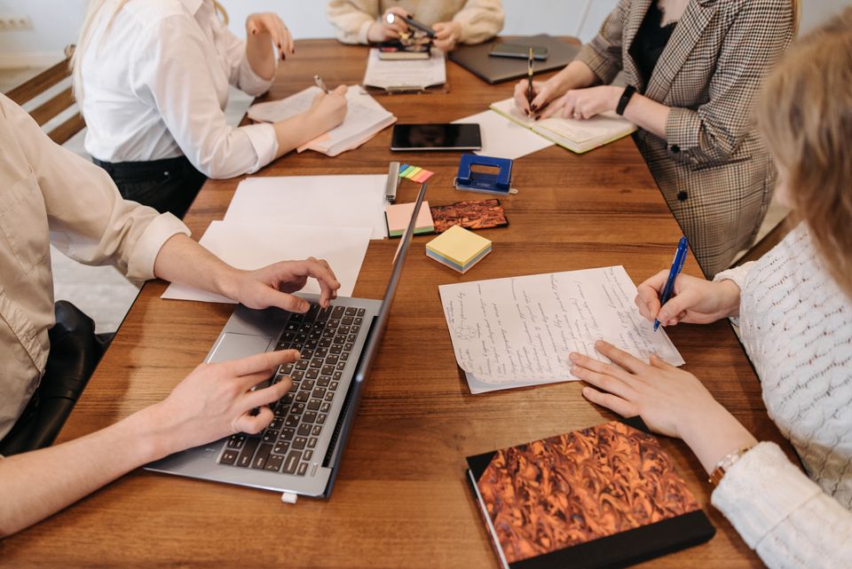 Photograph illustrating Project management subscription